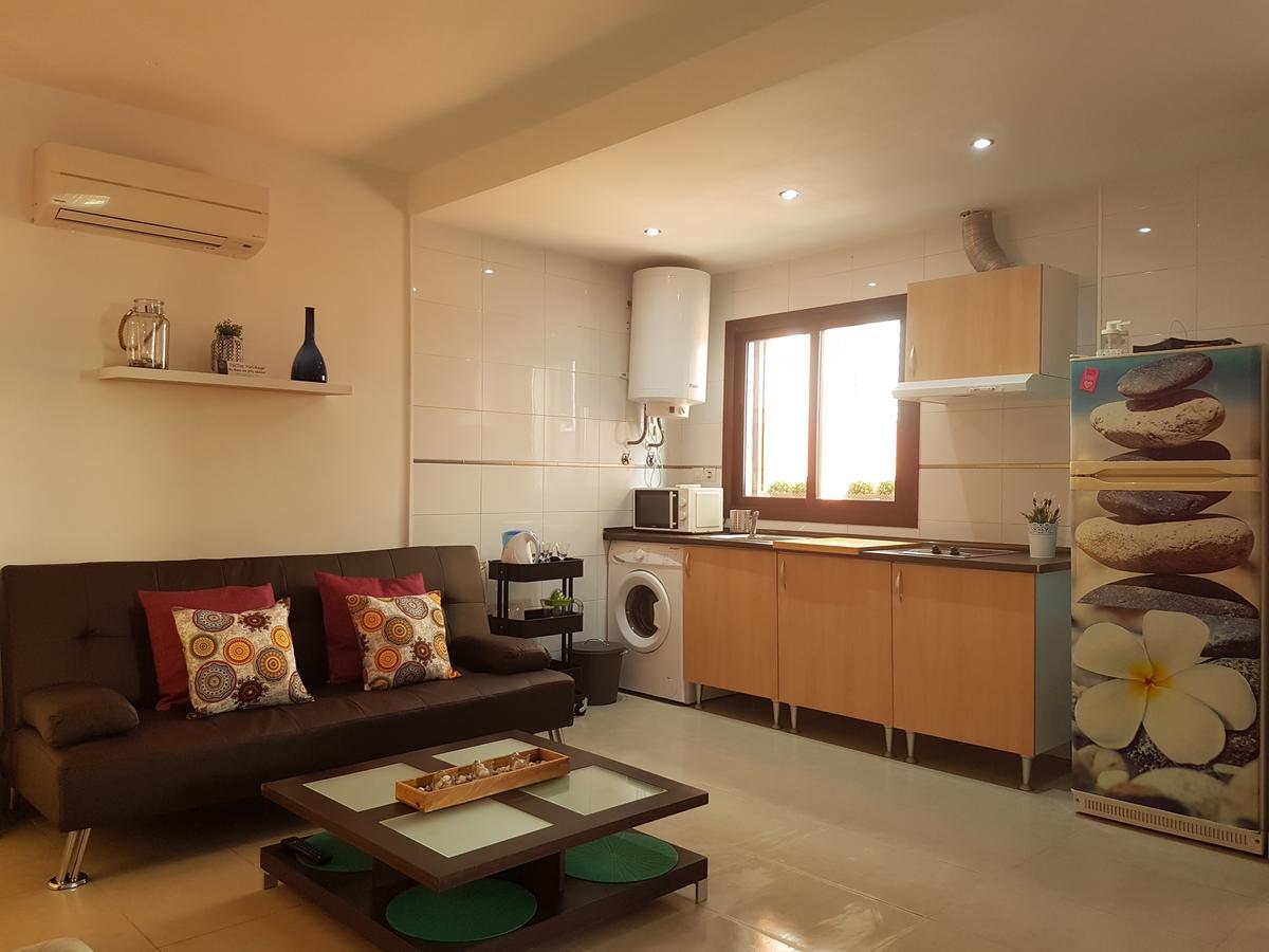 Toctoc Pedregalejo Beach Apartment Малага Екстер'єр фото